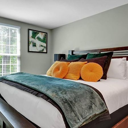 The Clark At Midtown Memphis Villa Exterior photo